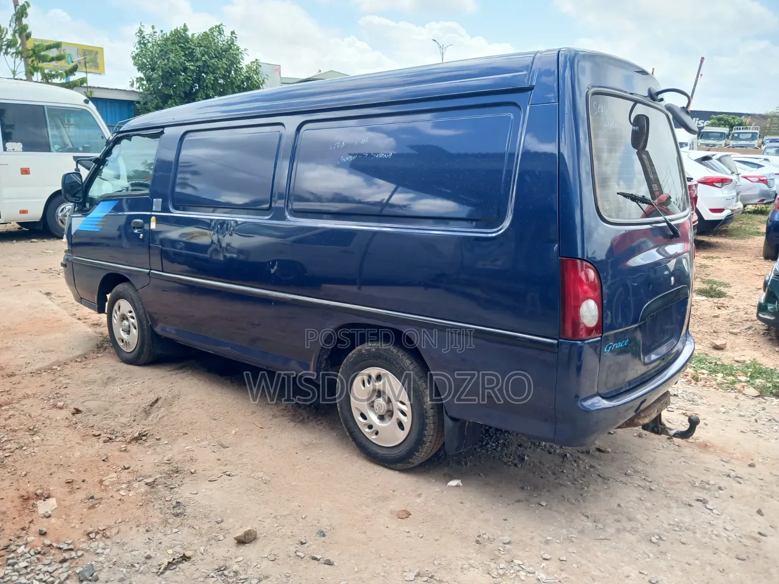 Hyundai H-100 2003 Blue