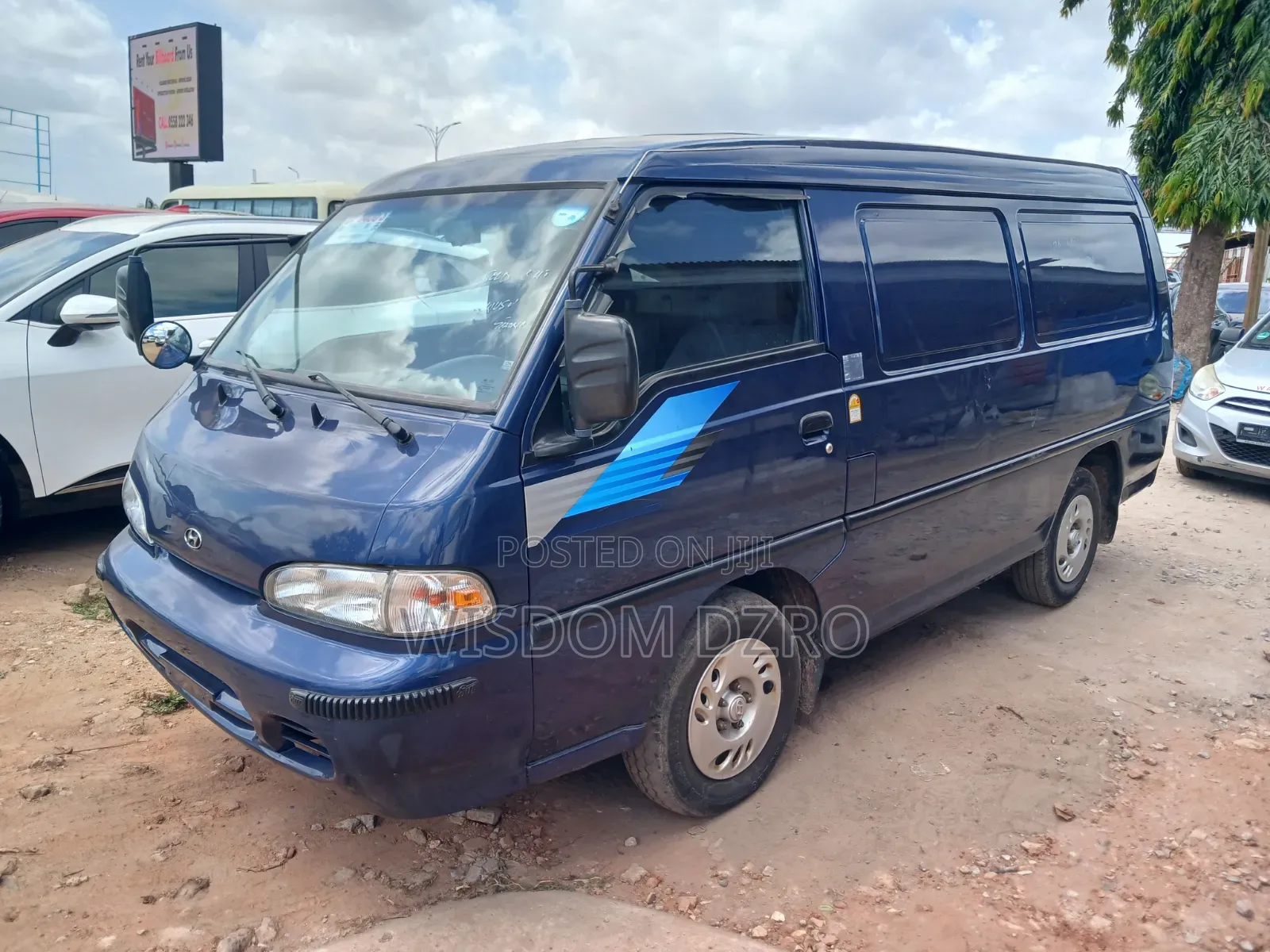 Hyundai H-100 2003 Blue