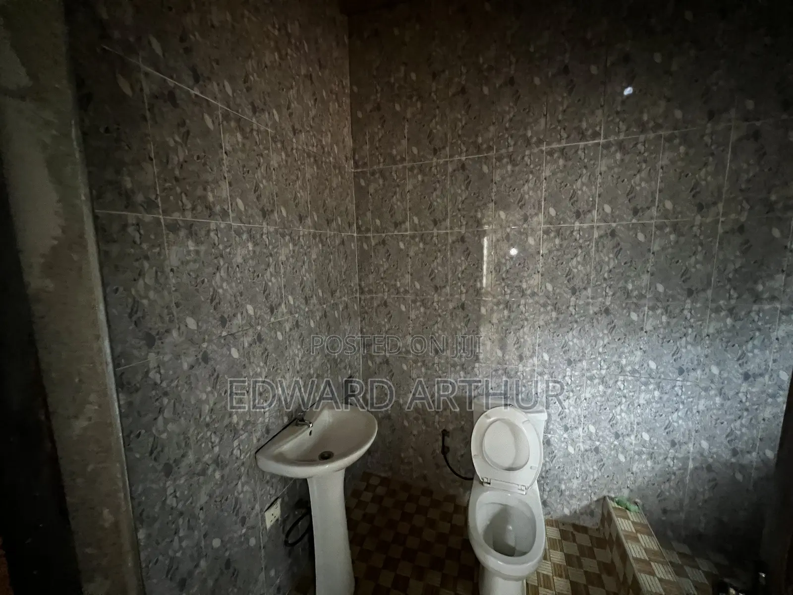 1bdrm House in Bosomtwe for rent