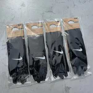 Hand Gloves.