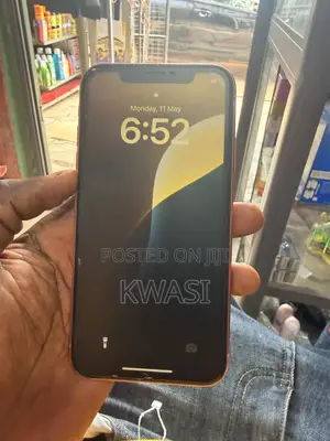 Apple iPhone XR 64 GB Orange