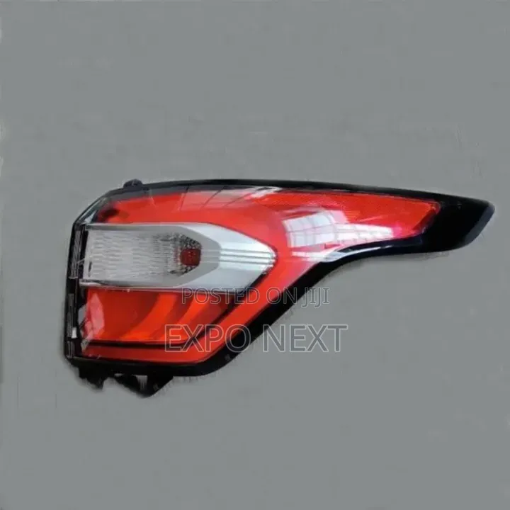 Ford Escape 2017-2019 Right Side Tail Light