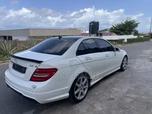 Mercedes-Benz C250 2014 White