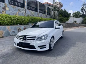 Mercedes-Benz C250 2014 White