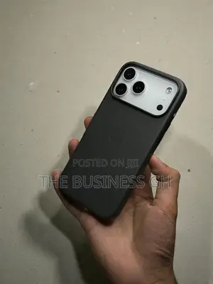 Apple Techwoven Case for iPhone 17, 17pro Max Model