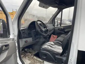 Mercedes-Benz Sprinter 2012 White