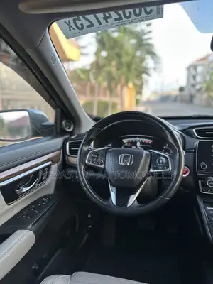 Honda CR-V Touring AWD 2018 Gray