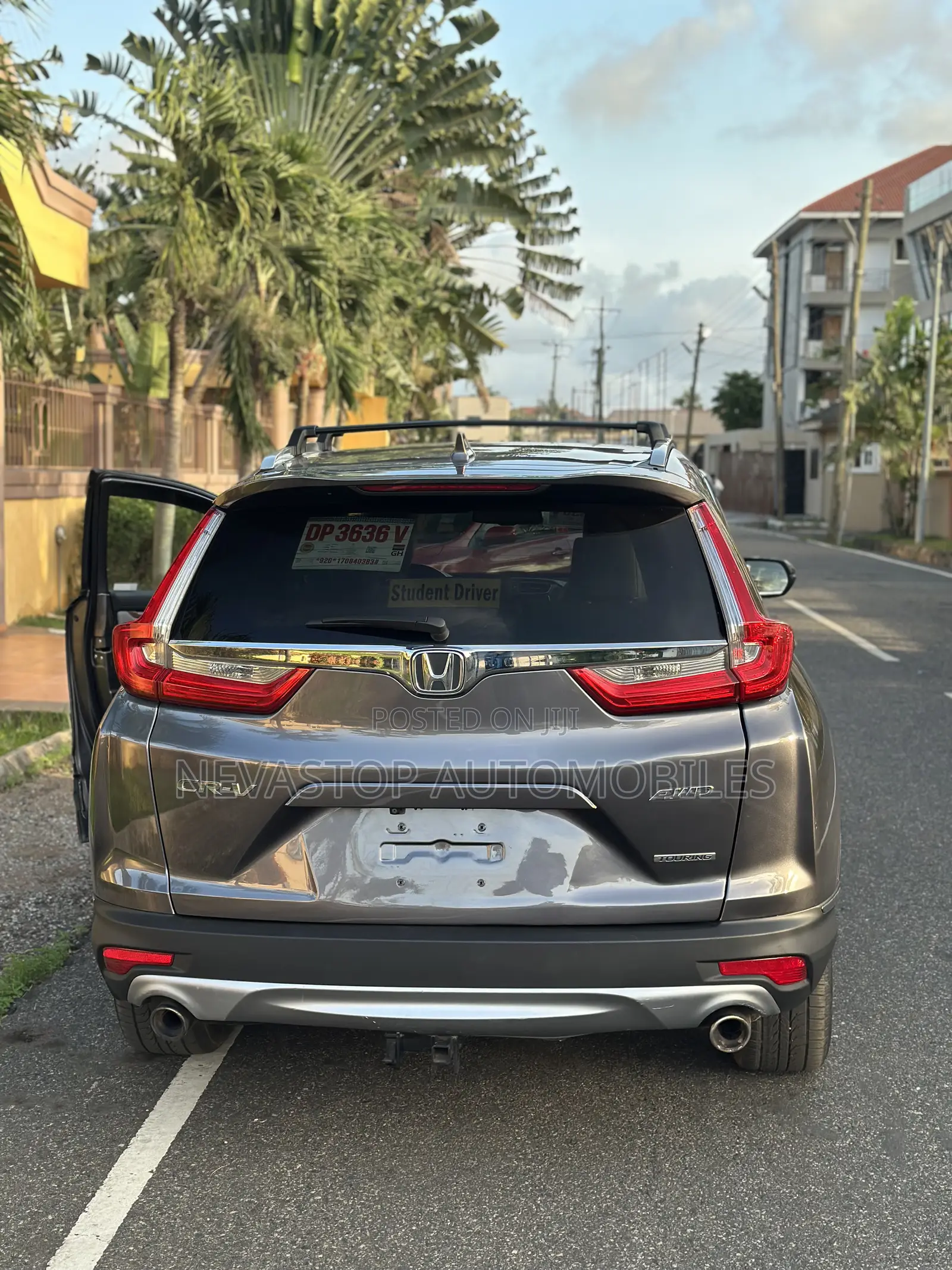Honda CR-V Touring AWD 2018 Gray
