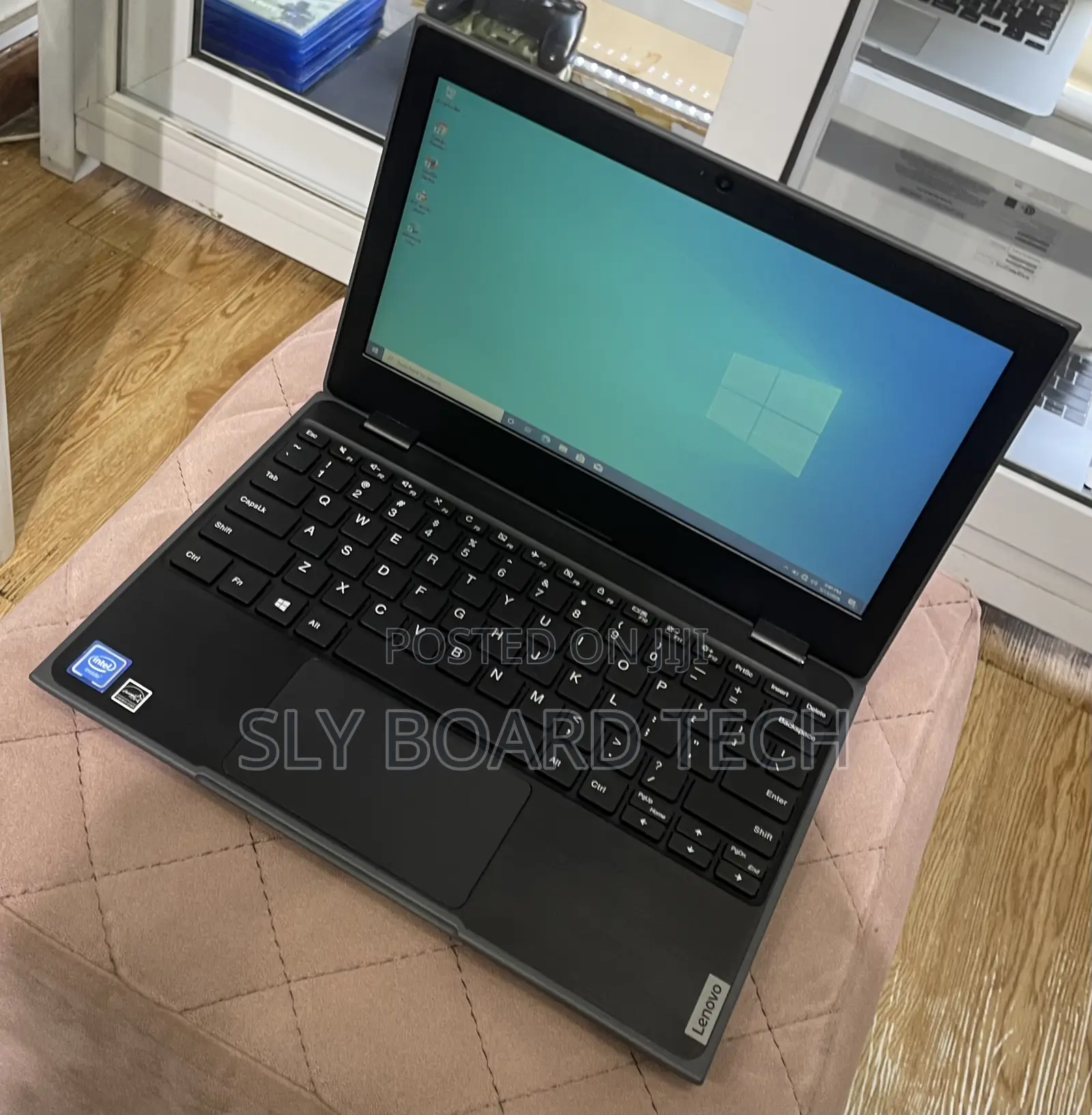 Laptop Lenovo 100e 4GB Intel SSD 60GB