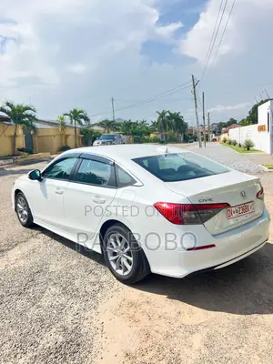 Honda Civic EX-L 2022 White