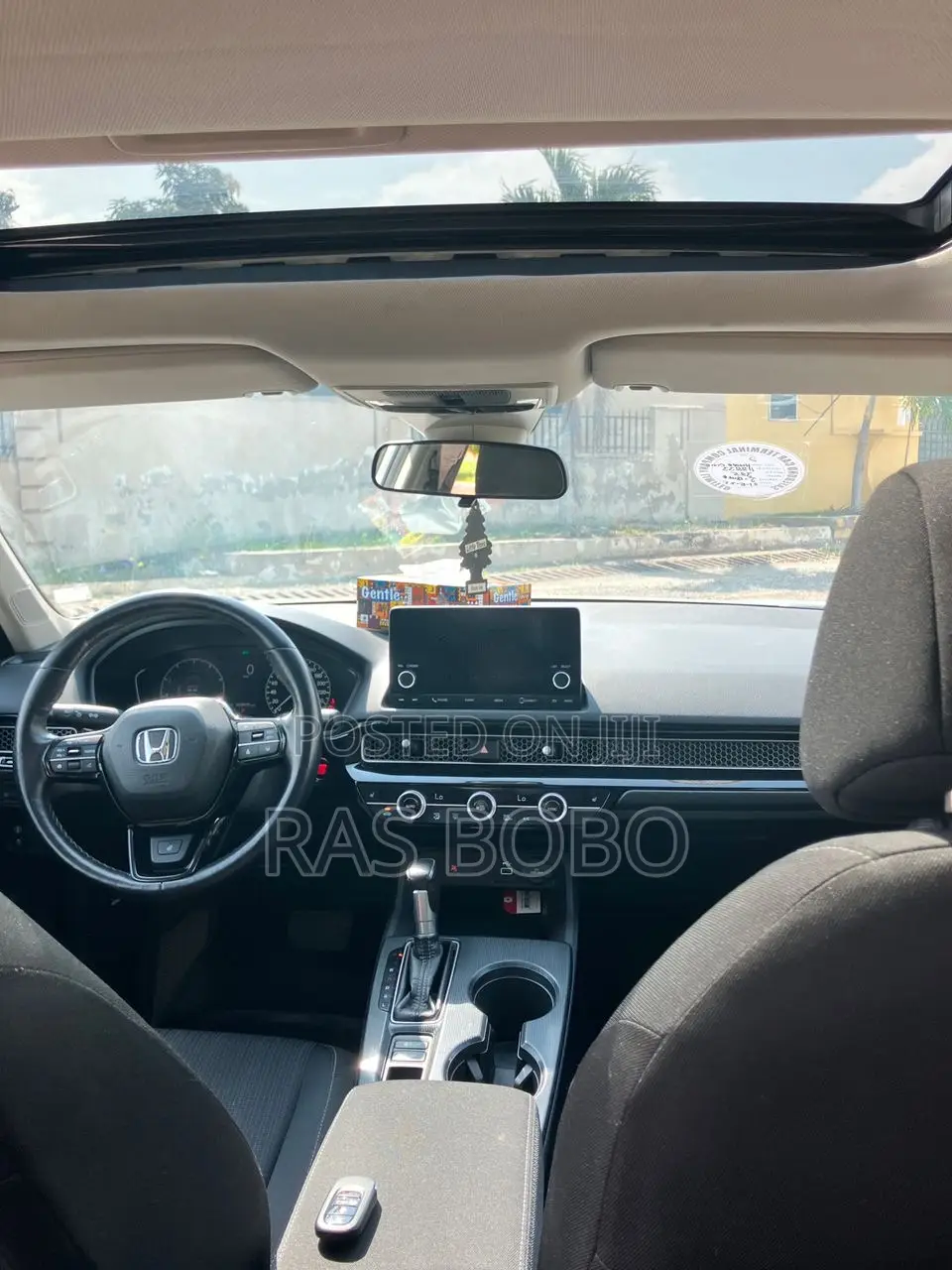 Honda Civic EX-L 2022 White