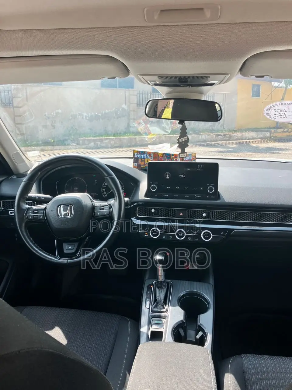 Honda Civic EX-L 2022 White