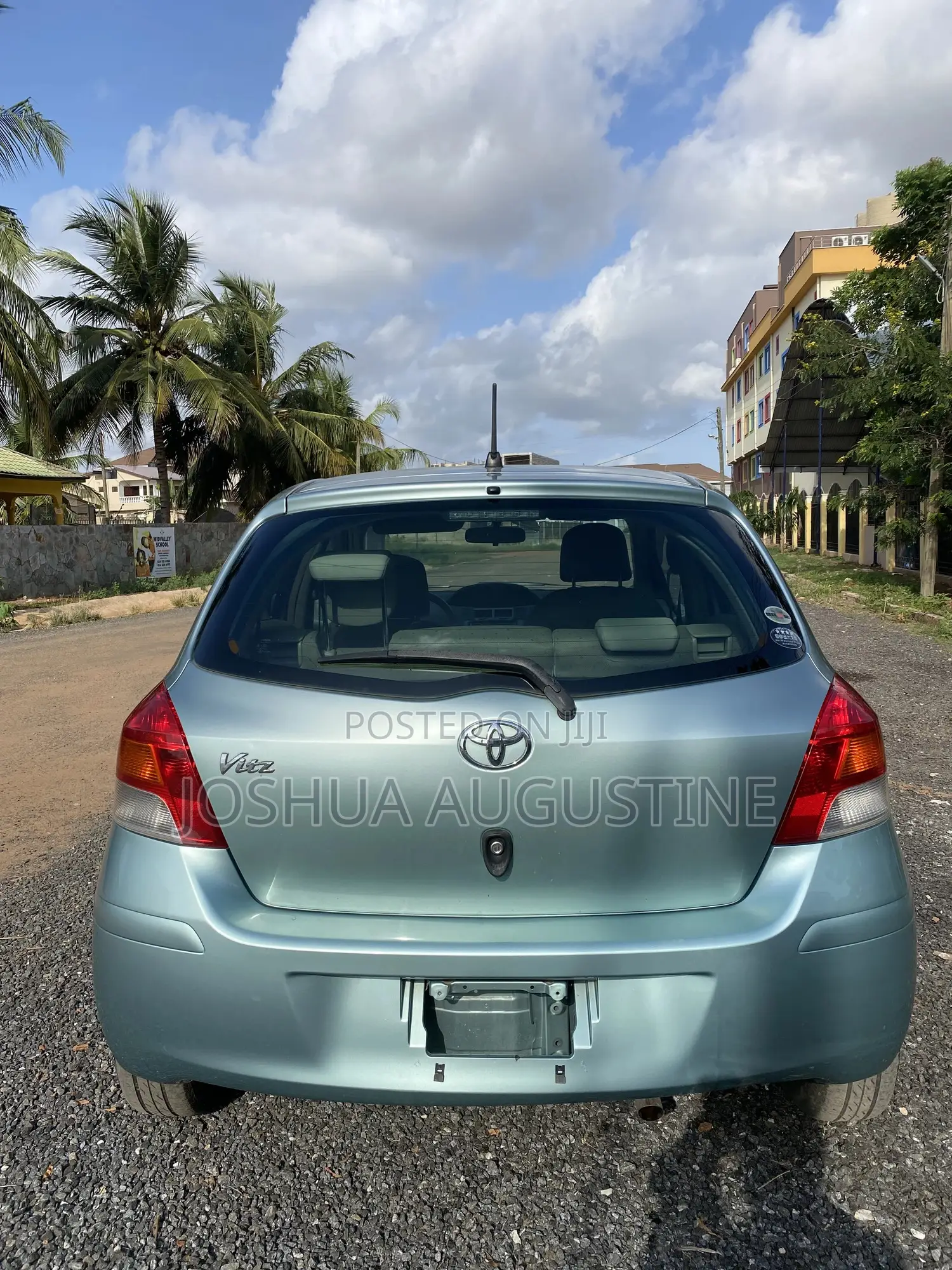 Toyota Vitz 2010 Green