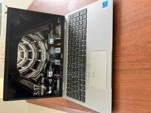 Laptop Dell Precision 3561 16GB Intel Core i5 SSD 256GB