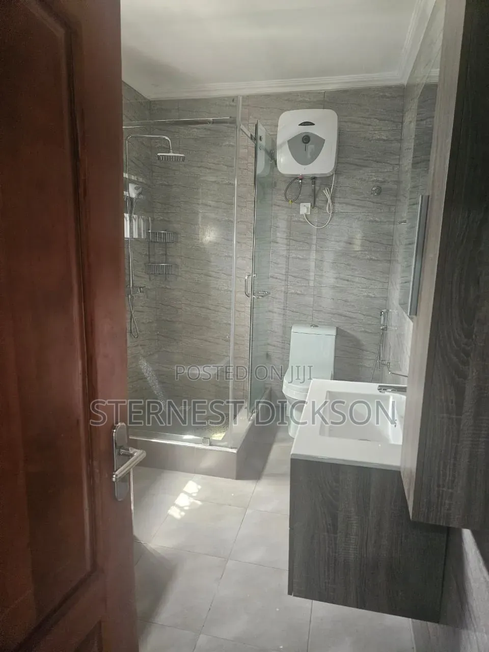 4bdrm House in My Honest Queen, MTN Area for rent