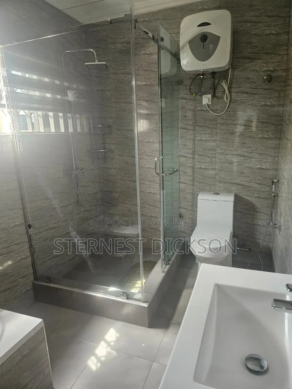 4bdrm House in My Honest Queen, MTN Area for rent