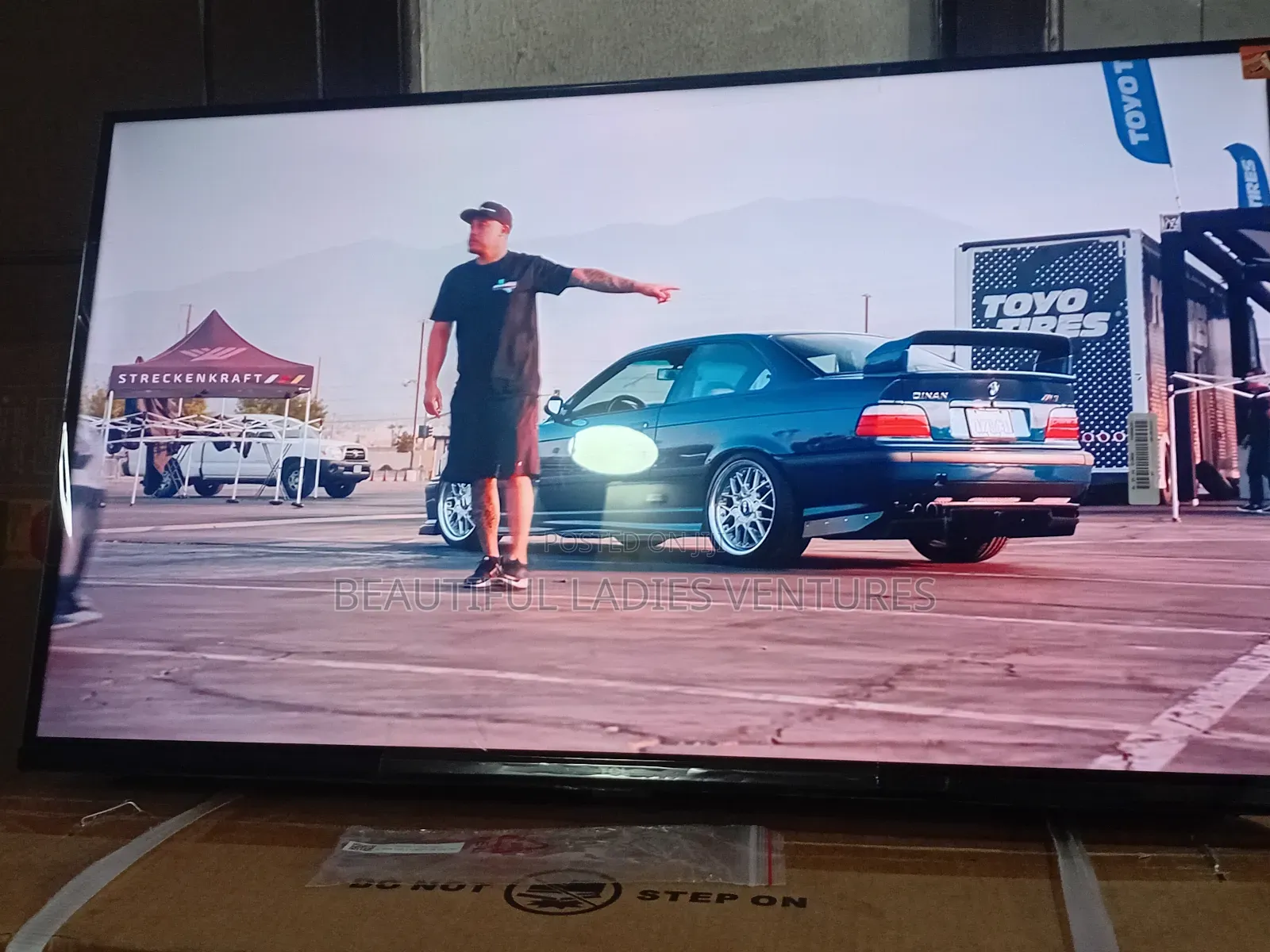 TCL 32-Inch Compact Entertainment Tv