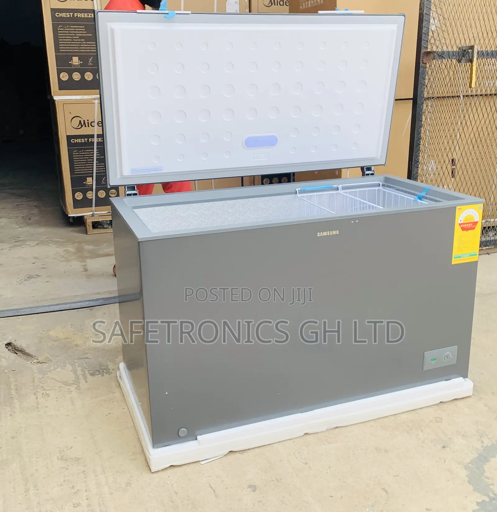 Classic Fast Samsung 371l Chest Freezer (Model Ri70f37v1gagh