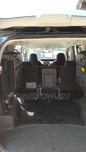 Toyota Voxy 2010 Black