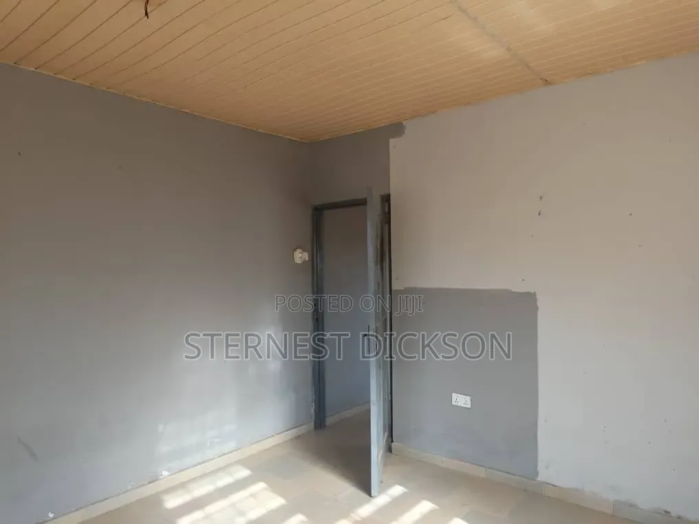 1bdrm House in My Honest Queen, Police Station for rent