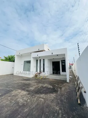 3bdrm House in Lakeside for sale