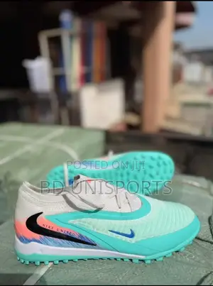 Nike Mercurial Gym Boots