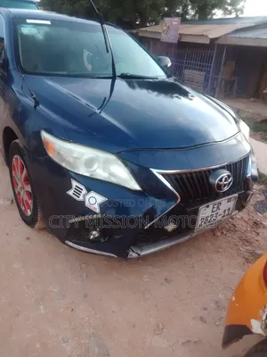 Toyota Camry 2010 Blue