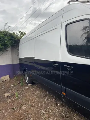 Mercedes-Benz Sprinter 2012 White