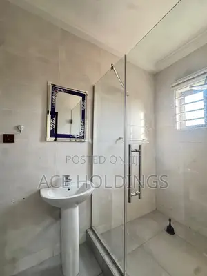 2bdrm Apartment in Nanakrom, School Junction for rent
