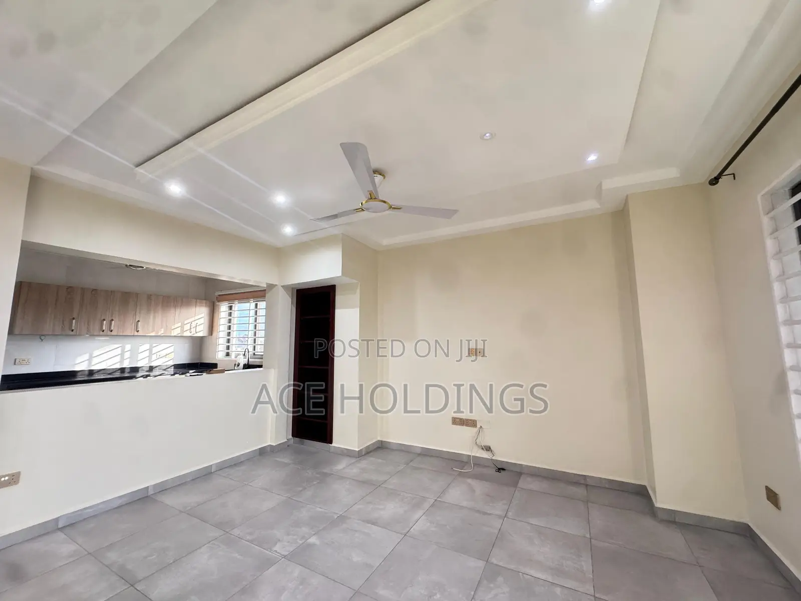 2bdrm Apartment in Nanakrom, School Junction for rent