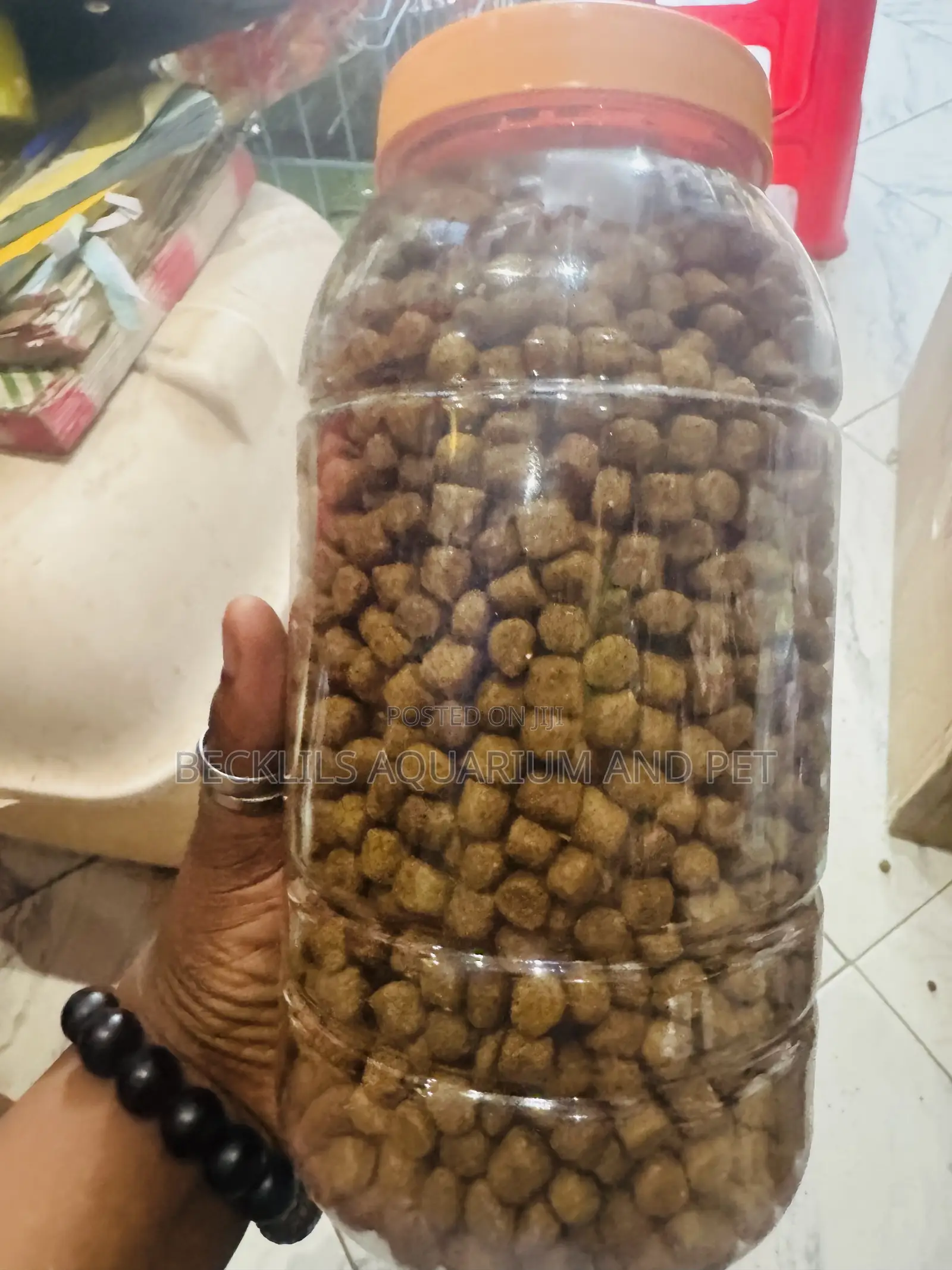 900 Gram Valu Pack Dog Food ( Both Adult and Puppy)