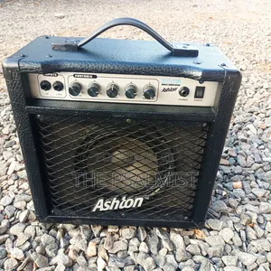 Ashton Ba 15 Bass Guitar Combo