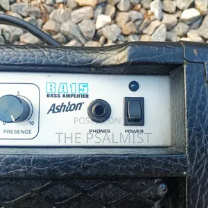 Ashton Ba 15 Bass Guitar Combo