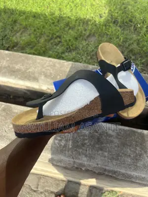 Black Birkenstock Gizeh Slippers