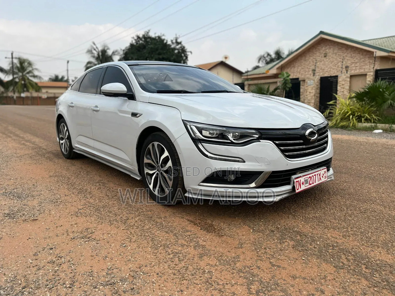 Renault Samsung SM6 2017 White