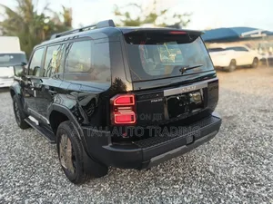 Toyota Land Cruiser Prado 2025 Gray