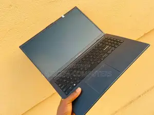 Laptop Asus VivoBook 15 X540NA 8GB Intel Core i7 HDD+SSD 256GB