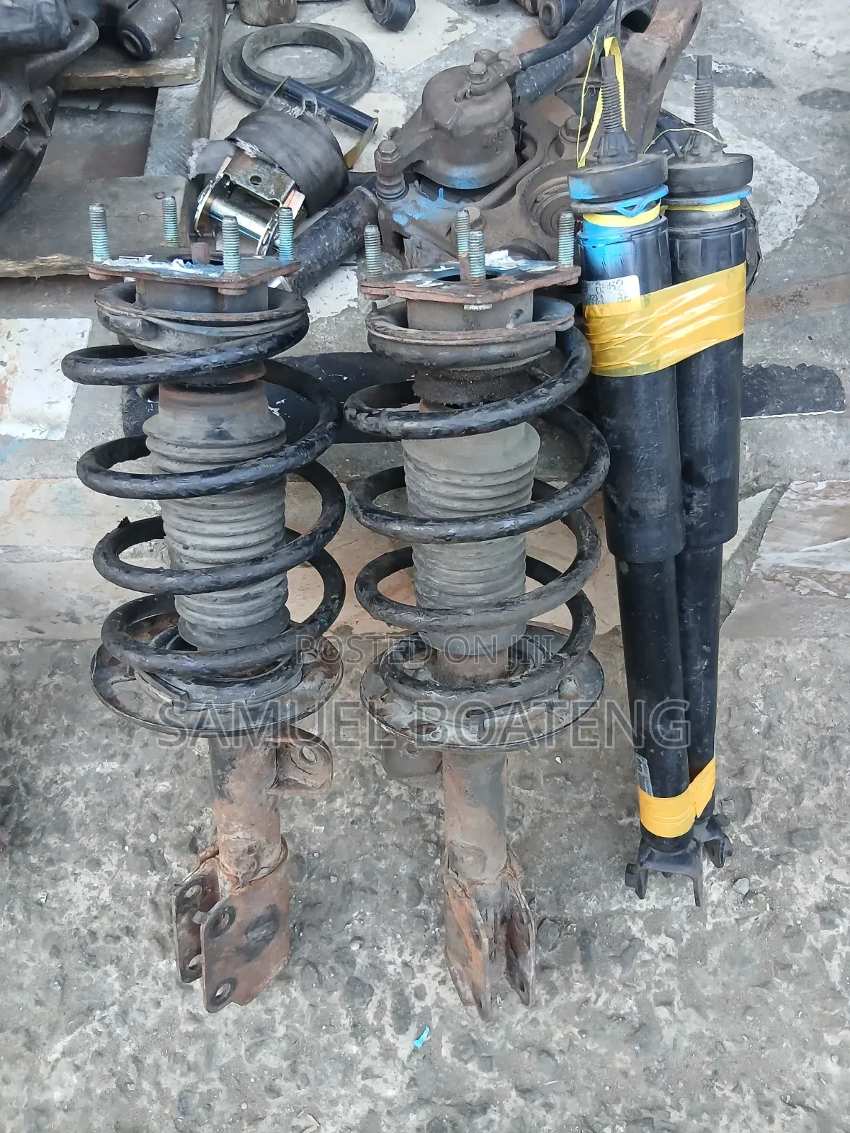 Ford Explorer 2014 to 2017 Front and Back Shocks