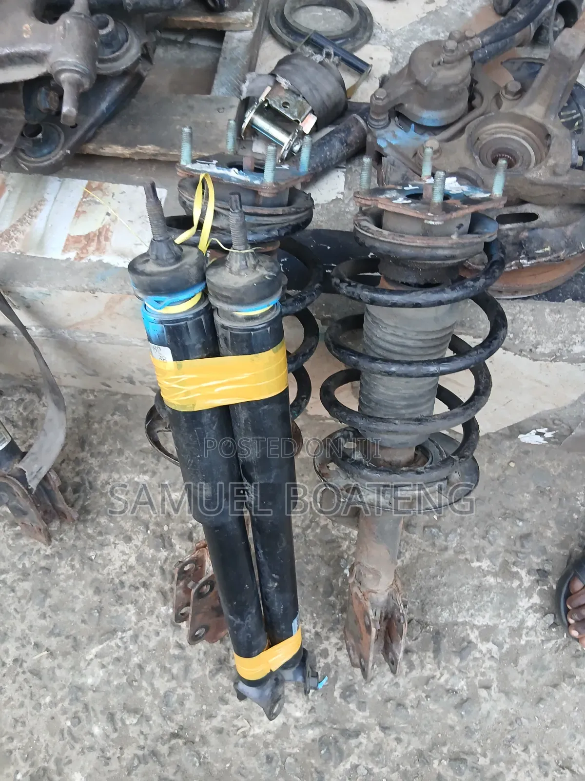 Ford Explorer 2014 to 2017 Front and Back Shocks