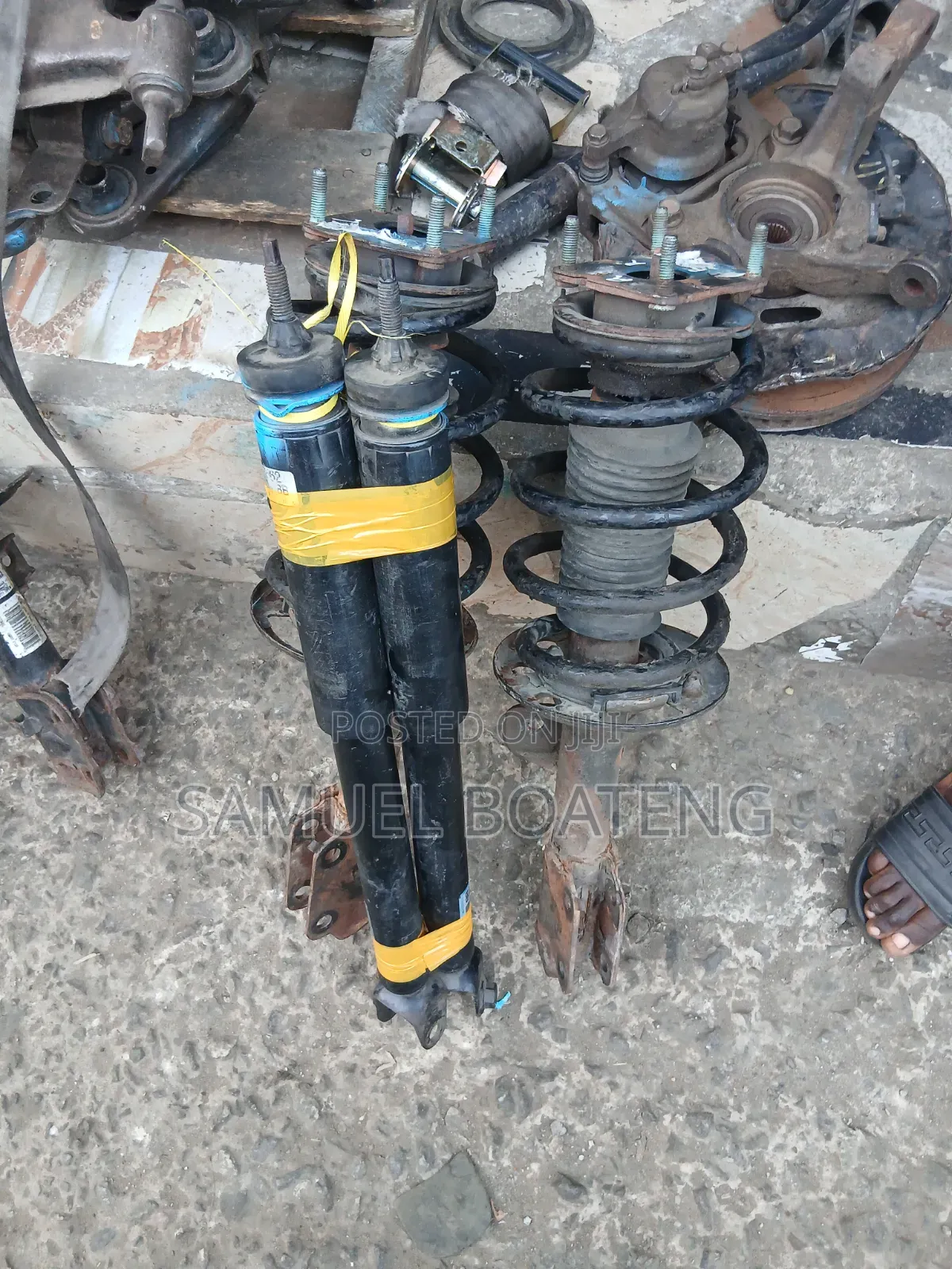 Ford Explorer 2014 to 2017 Front and Back Shocks