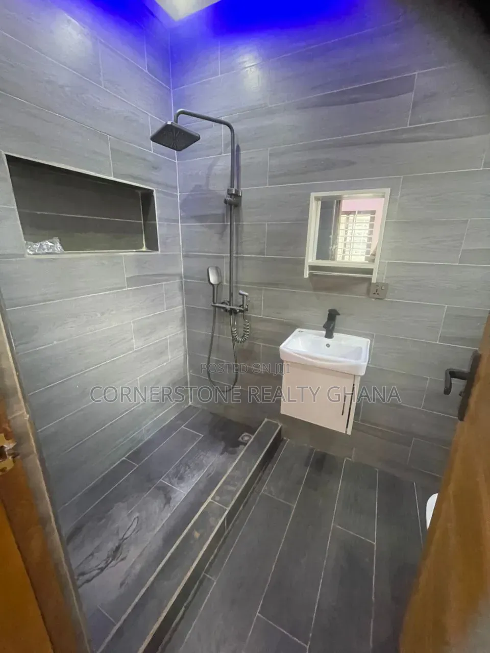 2bdrm Apartment in Ga East Municipal for rent
