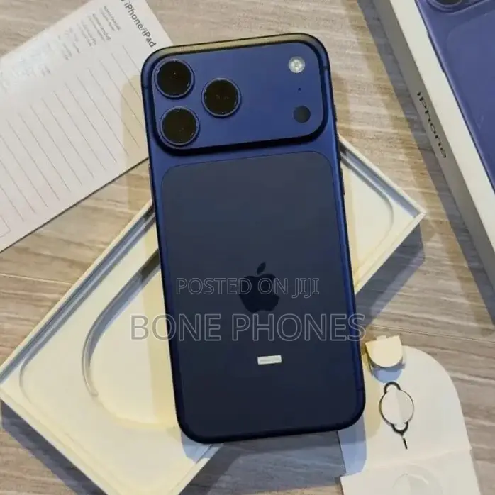 Apple iPhone 17 Pro Max 256 GB Blue