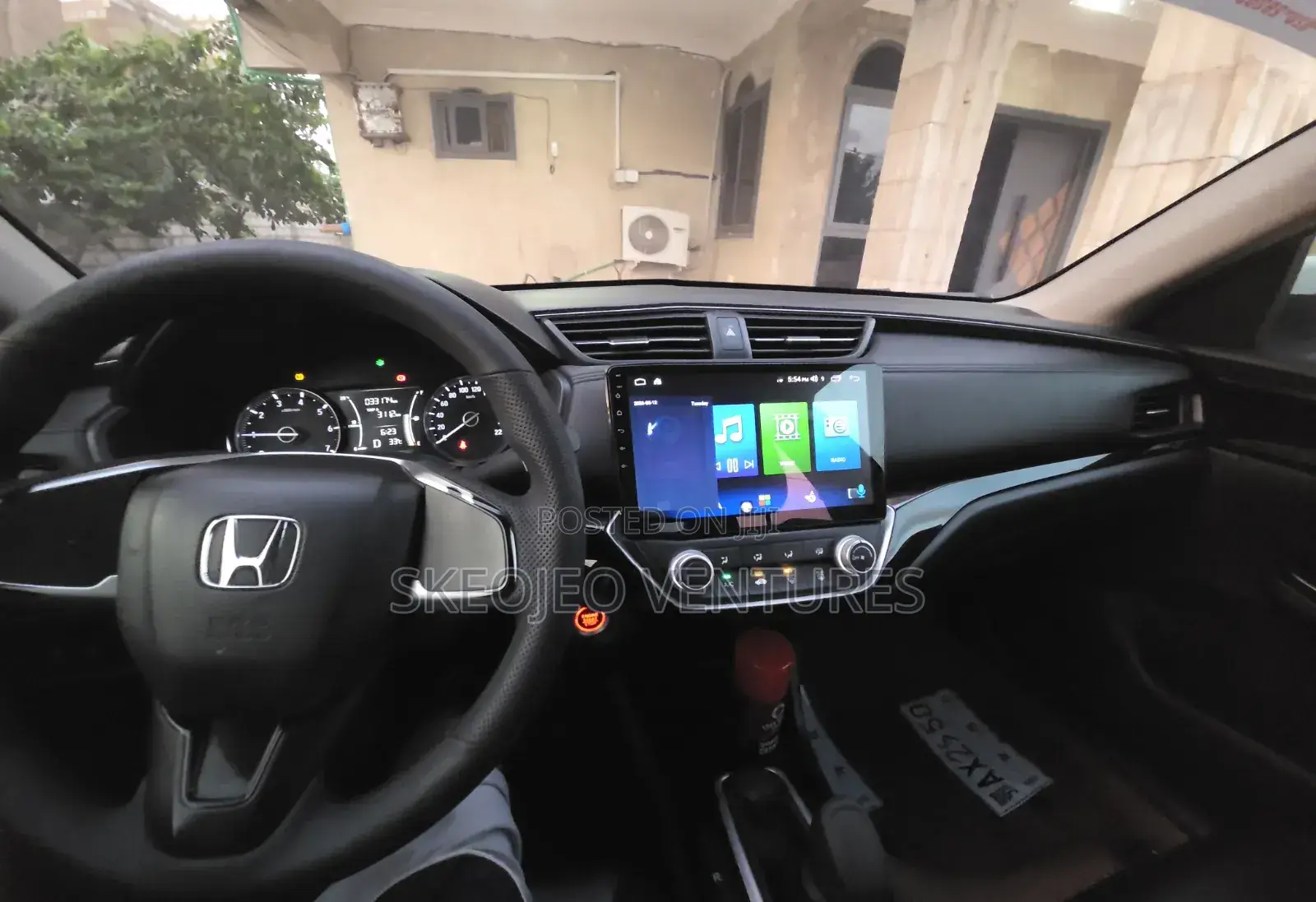 Honda Crider Luxury 2018 White