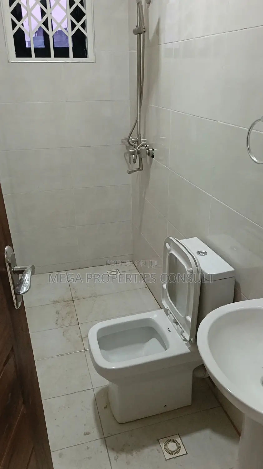 2bdrm Apartment in Lapaz for rent