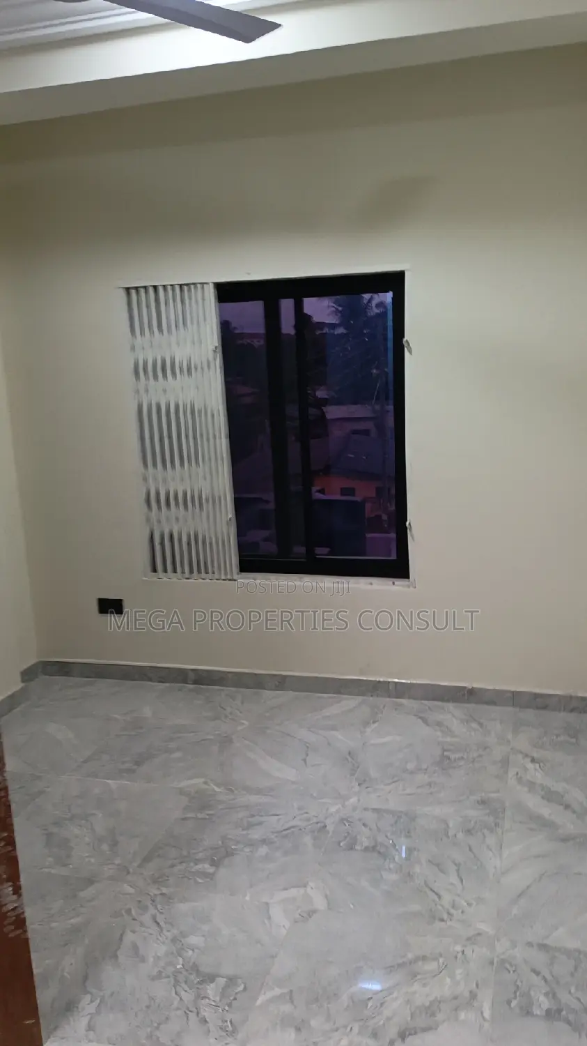 2bdrm Apartment in Lapaz for rent