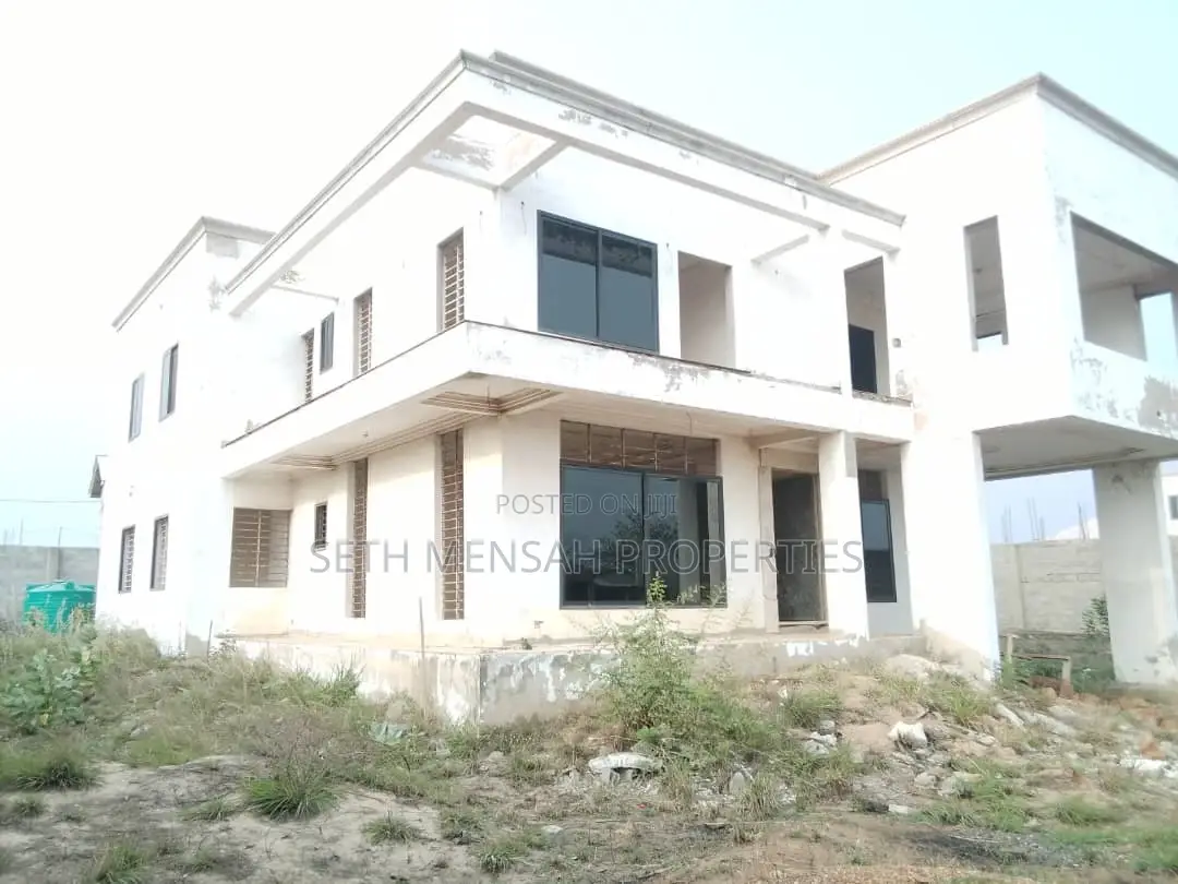 5bdrm House in 5 Bedroom House For, Prampram for sale