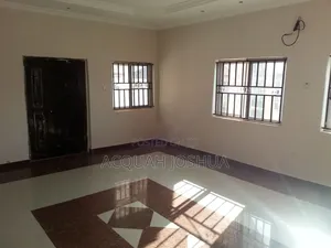 3bdrm House in Koans Estate, Amasaman for rent