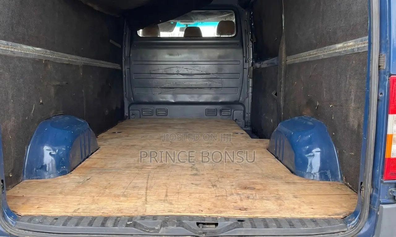 Mercedes-Benz Sprinter 2014 Blue
