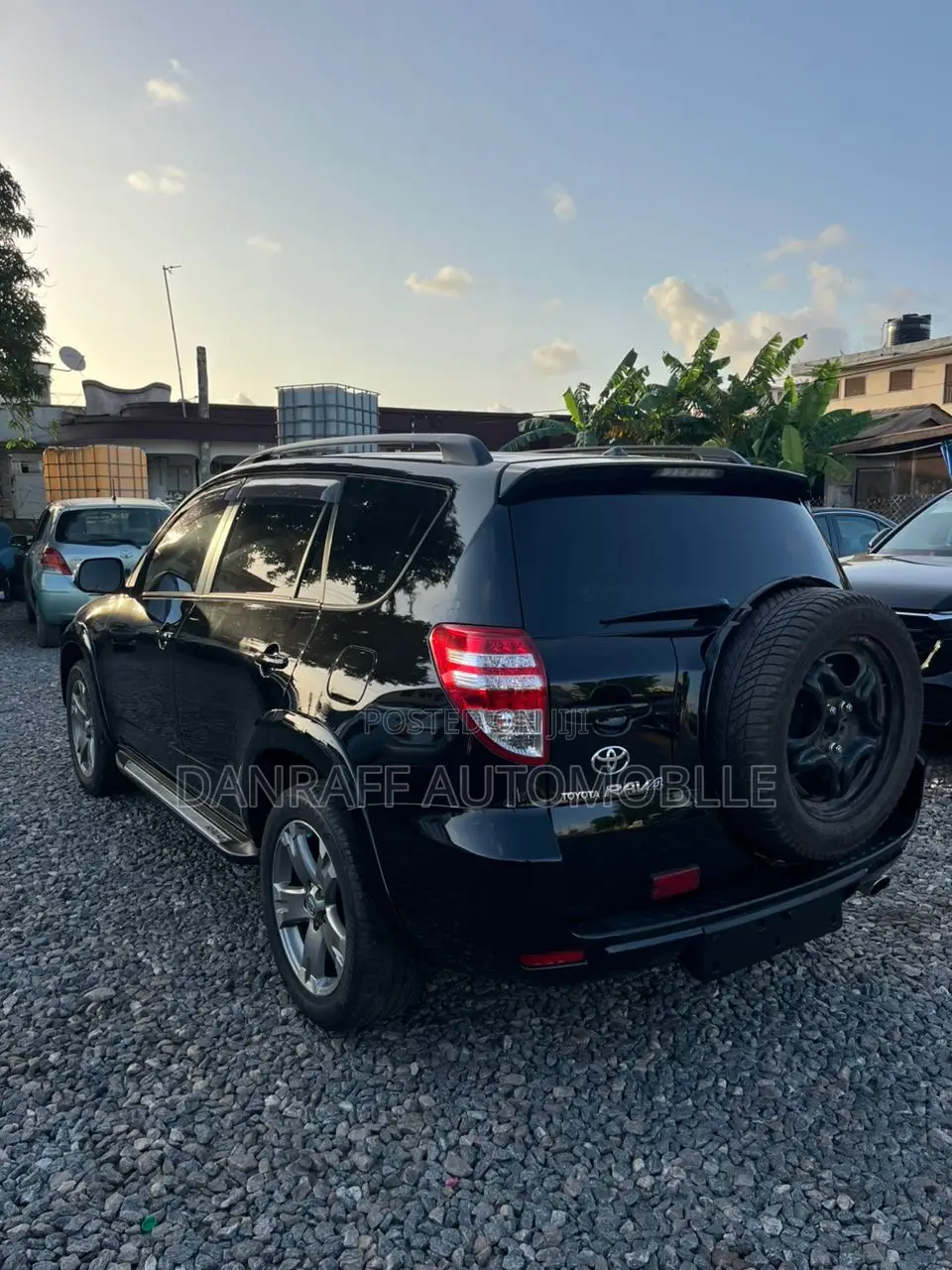 Toyota RAV4 2.5 2011 Black