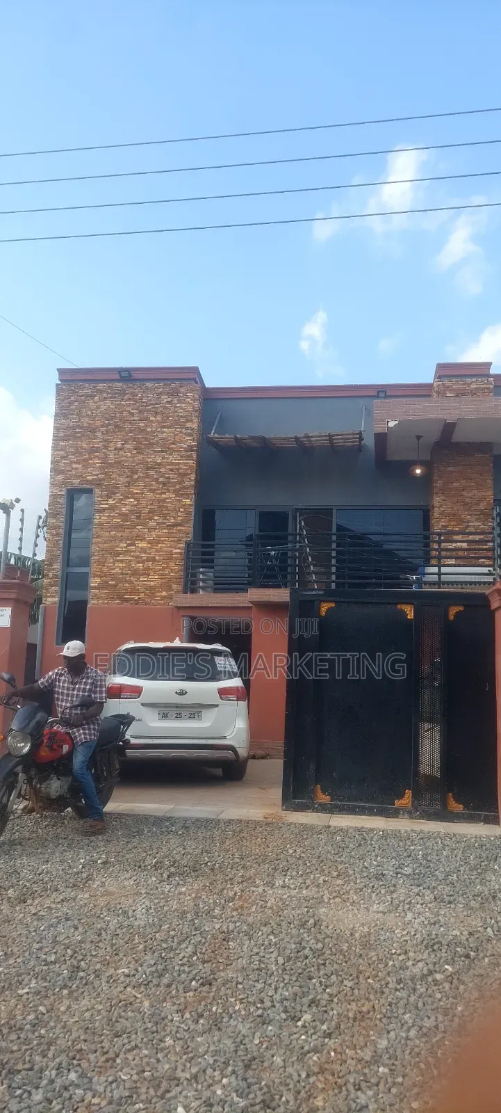 Furnished 2bdrm Apartment in Strategical Real, Oyarifa Mall Area